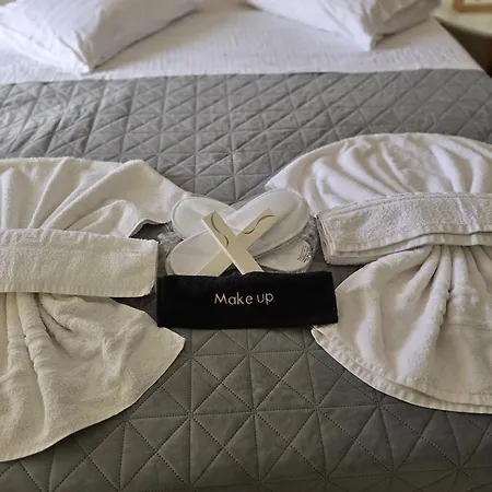 Theo Corfu Βίλα *